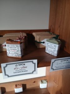 Savon-Flore-ocomptoirdespassions-villemursurtarn